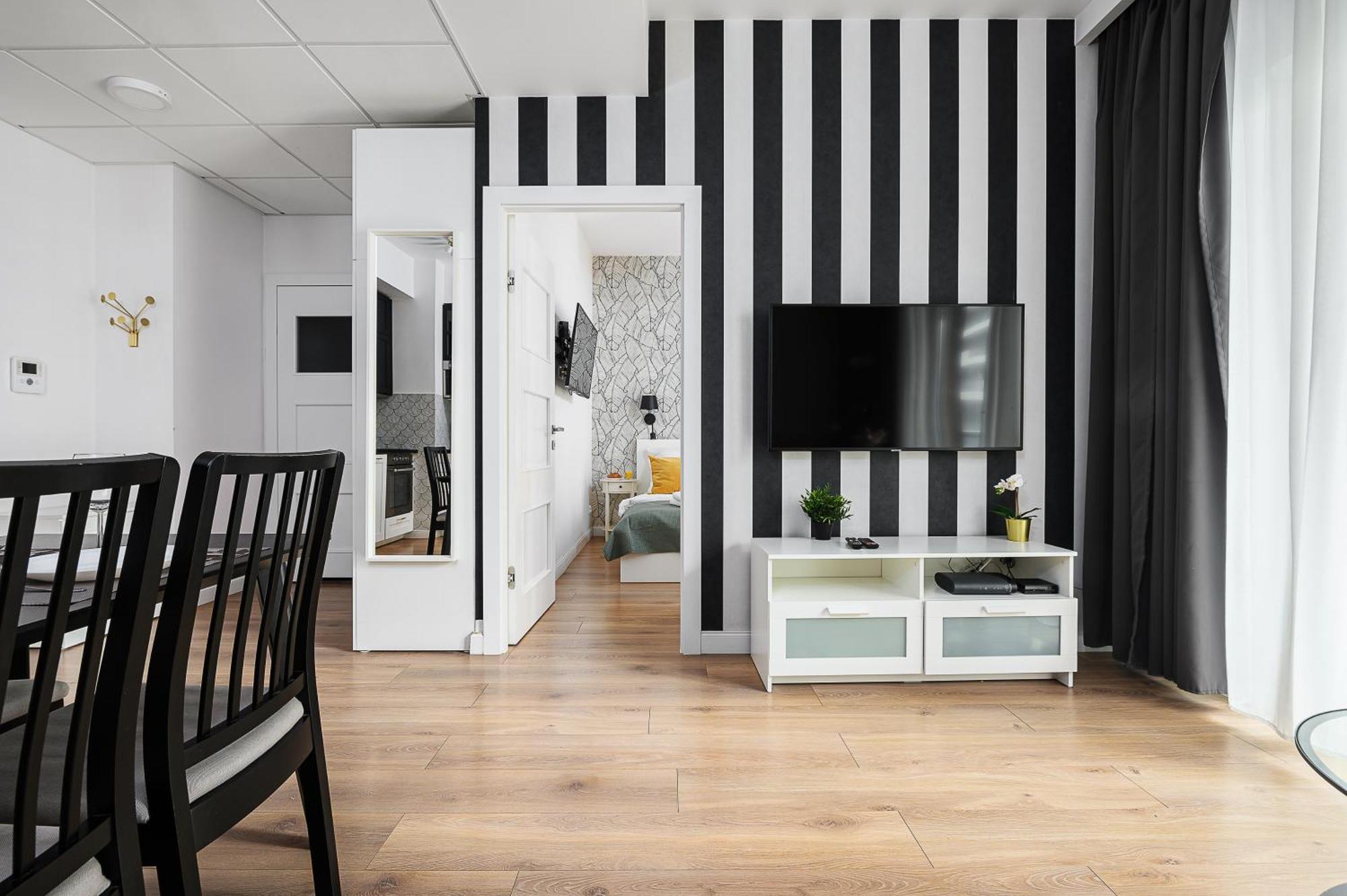 Prymasa Tysiaclecia - P&O Serviced Apartments Warschau Buitenkant foto