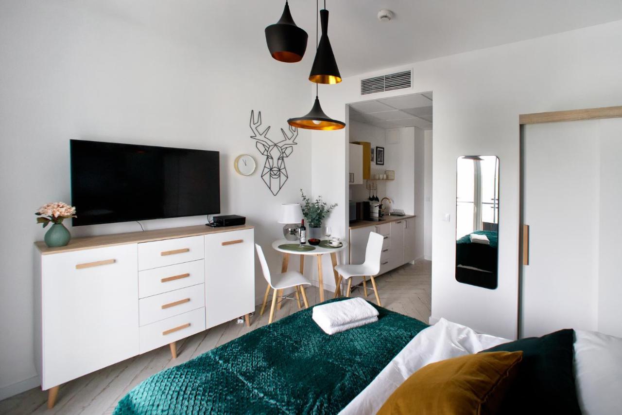 Prymasa Tysiaclecia - P&O Serviced Apartments Warschau Buitenkant foto